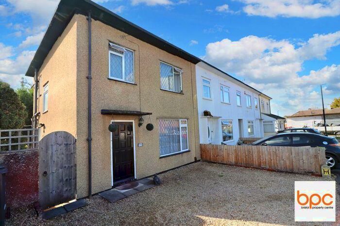 3 Bedroom End Of Terrace House To Rent In Hallards Close, Lawrence Weston, Bristol, BS11