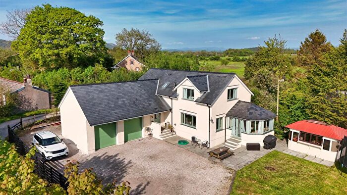 3 Bedroom House For Sale In Sunny Crest Lindale, Grange-Over-Sands, LA11