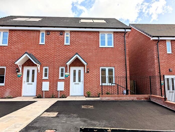 3 Bedroom Semi-Detached House To Rent In Heol Y Gylfinir, Llanilid, Pontyclun, CF72
