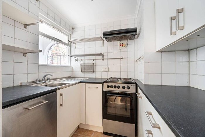 1 Bedroom Flat To Rent In Chapel Road, Ealing, London, W13