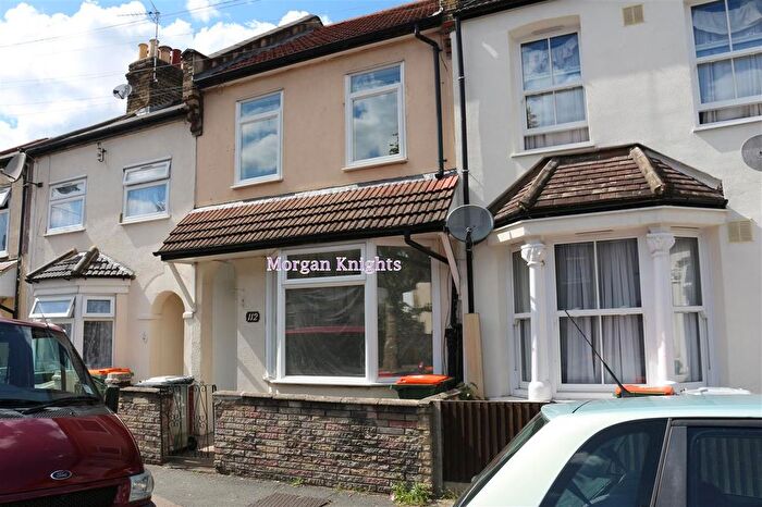 3 Bedroom Terraced House For Sale In Oakfield Road, East Ham, E6