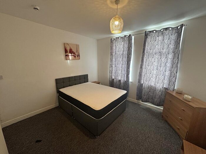 1 Bedroom House To Rent In Regent Street, Kettering, NN16