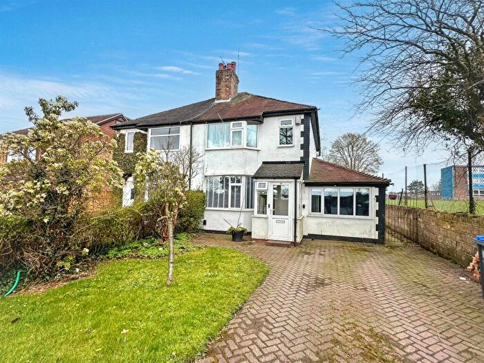 3 Bedroom Semi-Detached House For Sale In Cellarhead Road, Werrington, Staffordshire, ST9