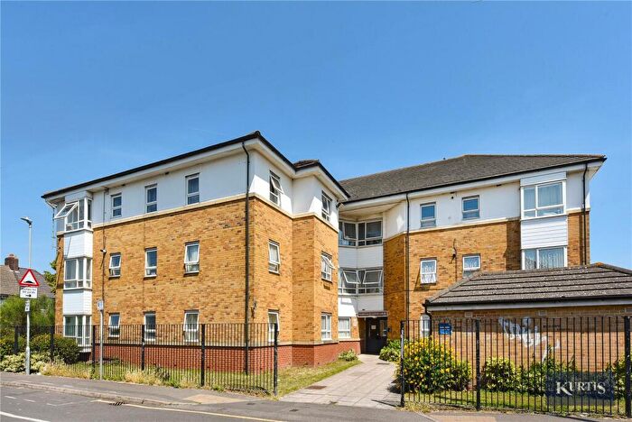 1 Bedroom Apartment For Sale In Goresbrook Road, Dagenham, RM9