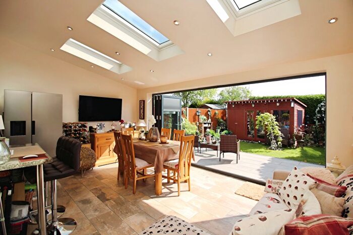 3 Bedroom Detached House For Sale In Guinevere Way, Leicester Forest East, LE3