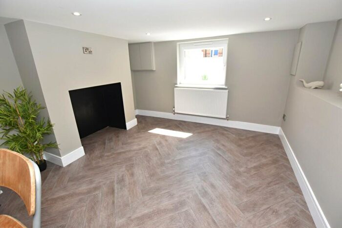 3 Bedroom End Of Terrace House For Sale In Dane Hill Row, Margate, CT9