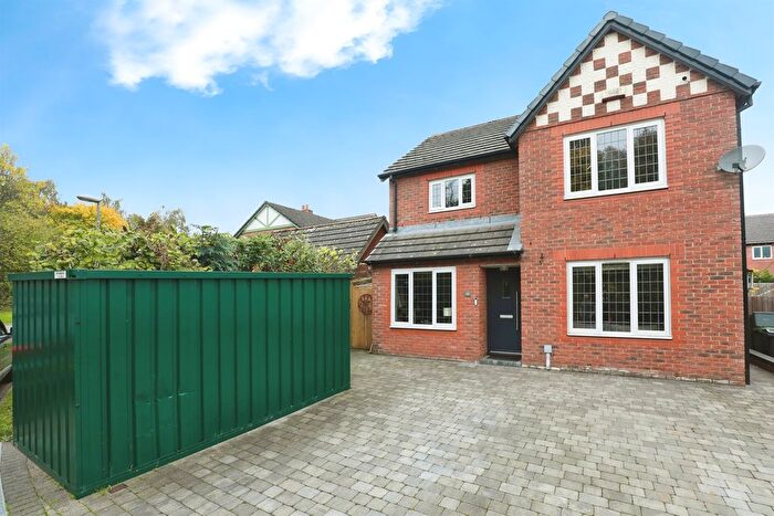 4 Bedroom Detached House For Sale In Coronet Avenue, Northwich, CW9
