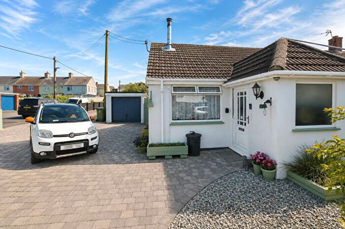 2 Bedroom Bungalow For Sale In Windsor Road, Northam, Bideford, EX39