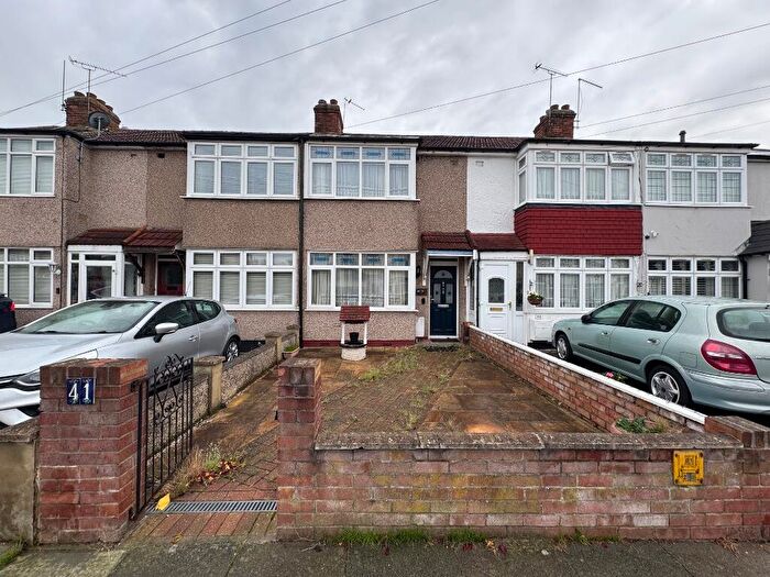2 Bedroom Terraced House For Sale In Linley Crescent, Romford, RM7