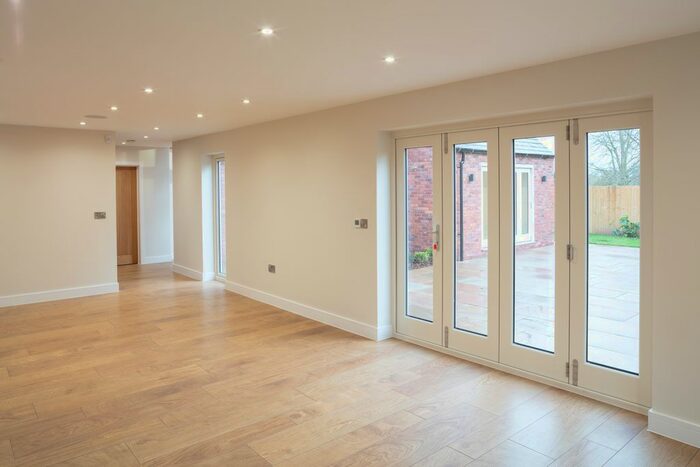 5 Bedroom Detached House For Sale In Littlefield Grove, Wysall, Nottingham, NG12