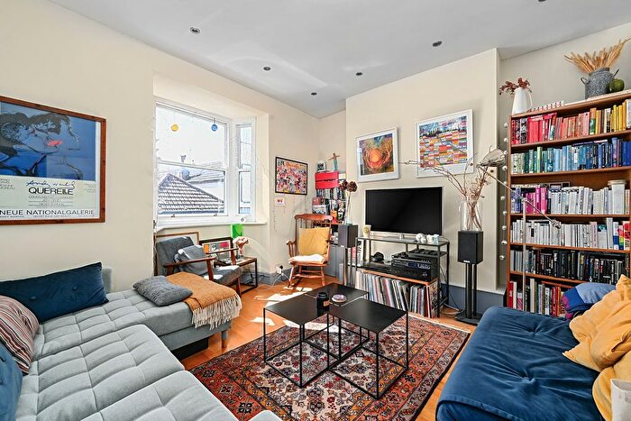 2 Bedroom Flat For Sale In St. Georges Road, Brighton, BN2