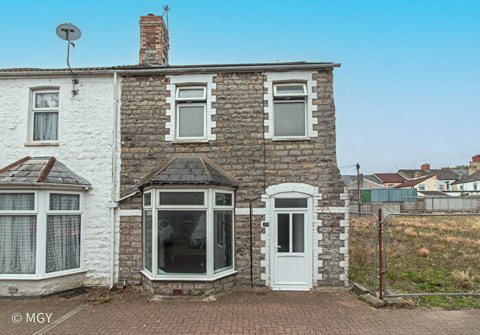 4 Bedroom End Of Terrace House To Rent In Gilbert Street, Barry, CF63