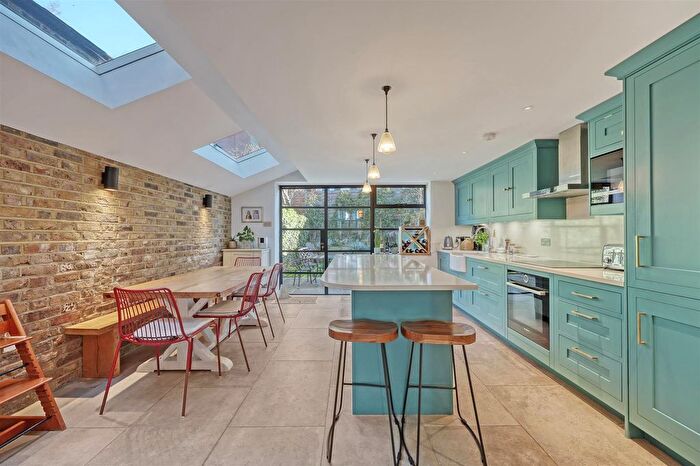 5 Bedroom Property To Rent In Plimsoll Road, London, N4