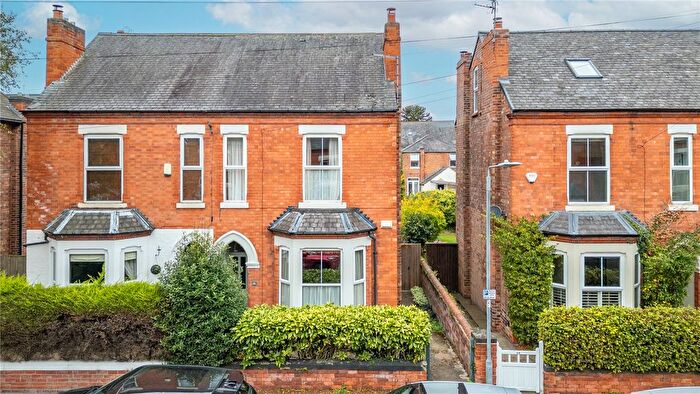 4 Bedroom Semi Detached House For Sale In Epperstone Road, West Bridgford, Nottingham, Nottinghamshire, NG2