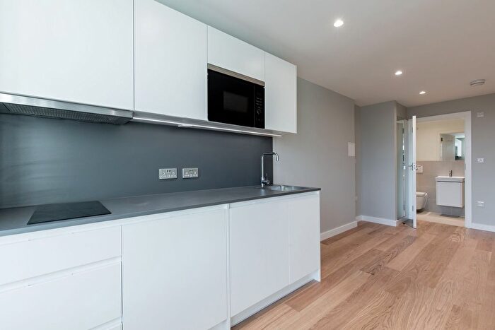 Studio To Rent In Wedderburn Road, London, NW3