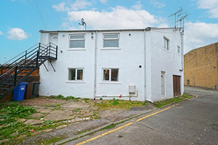 1 Bedroom Flat For Sale In Lower Croft Street, Earby, BB18