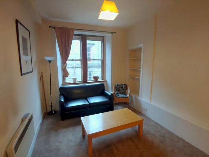 1 Bedroom Flat To Rent In Lauriston Street, Tollcross, Edinburgh, EH3