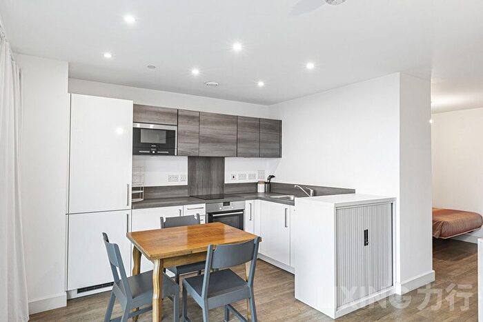 1 Bedroom Flat For Sale In Jefferson Plaza, Bow, E3