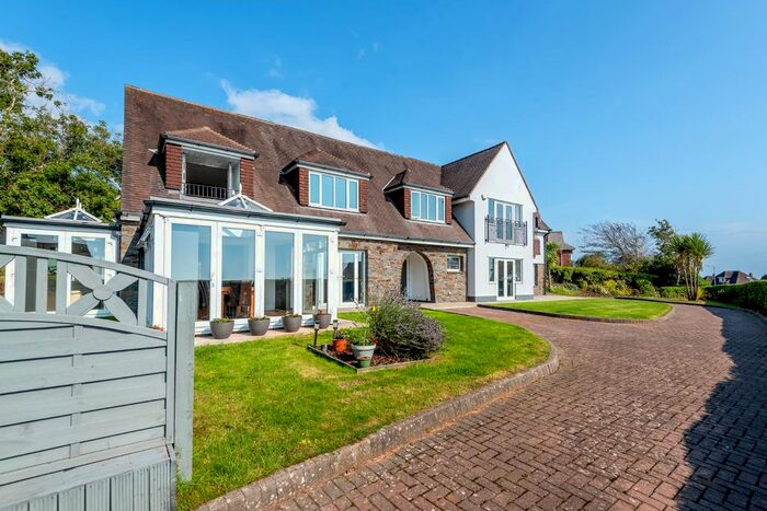 4 Bedroom Detached House For Sale In Higher Lane, Langland, Swansea, SA3