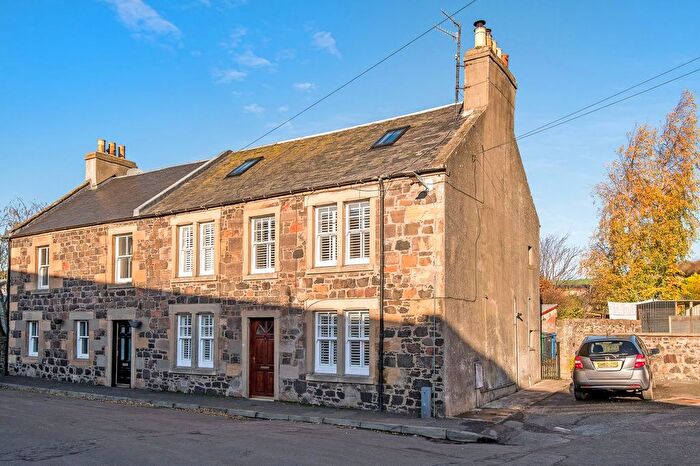 2 Bedroom Flat For Sale In Upper Greens, Auchtermuchty, Cupar, KY14