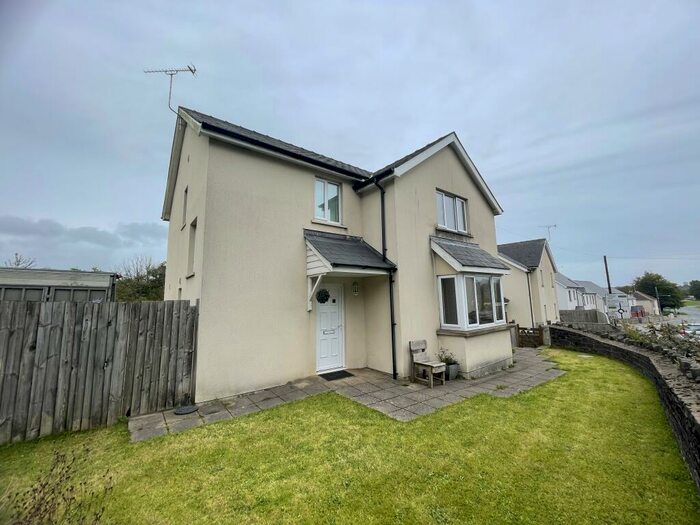 3 Bedroom Detached House To Rent In Kilgetty, SA68