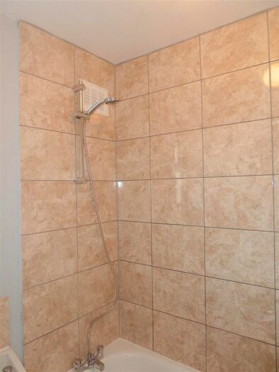 1 Bedroom Flat To Rent In Kenilworth Drive, Borehamwood, WD6