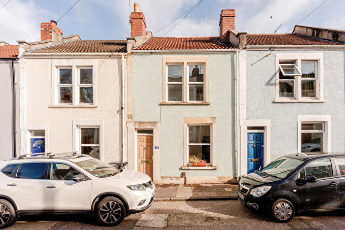 2 Bedroom Terraced House For Sale In Merioneth Street, Victoria Park, Bristol, BS3