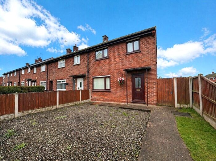3 Bedroom End Of Terrace House For Sale In Dyserth Road, Chester, Cheshire, CH1