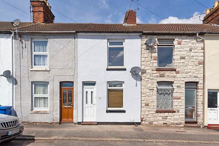 2 Bedroom Terraced House To Rent In Charlotte Street, Sittingbourne, Kent, ME10