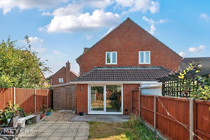 2 Bedroom Semi-Detached House For Sale In Sydenham Crescent, Wareham, BH20