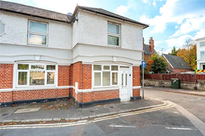 1 Bedroom Flat To Rent In Bower Lane, Maidstone, Kent, ME16