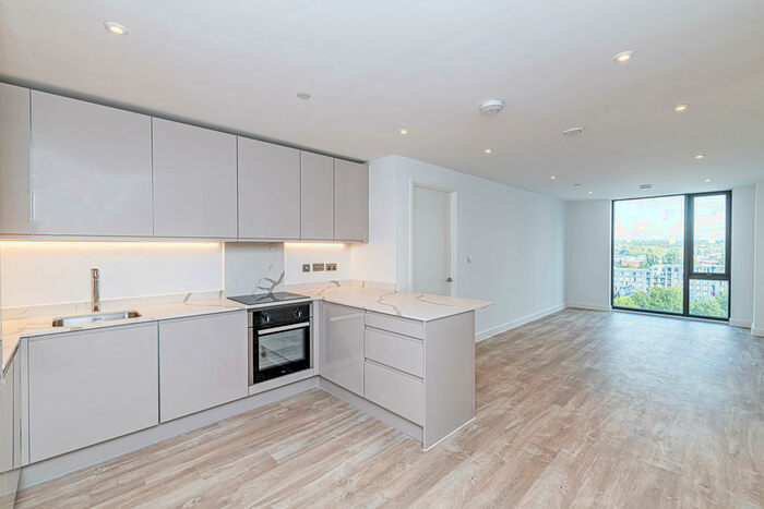 2 Bedroom Apartment To Rent In Fifty Five Queen Street, Manchester, M3