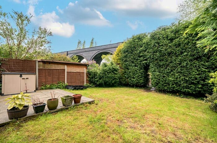 3 Bedroom Bungalow For Sale In Water Lane, Middlestown, Wakefield, West Yorkshire, WF4