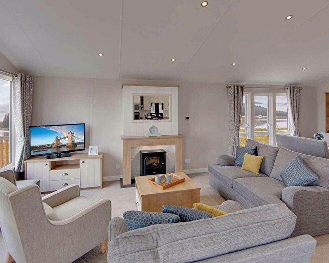 3 Bedroom Park Home For Sale In New Low-rate Site Fee Band Available On Selected Plots, BH24