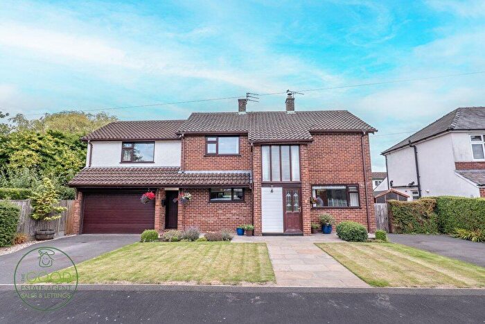 5 Bedroom Detached House For Sale In Kingsway Avenue, Preston, PR3