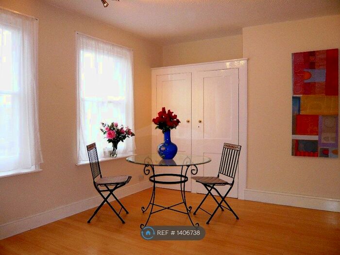 Studio To Rent In Connaught Road, Folkestone, CT20