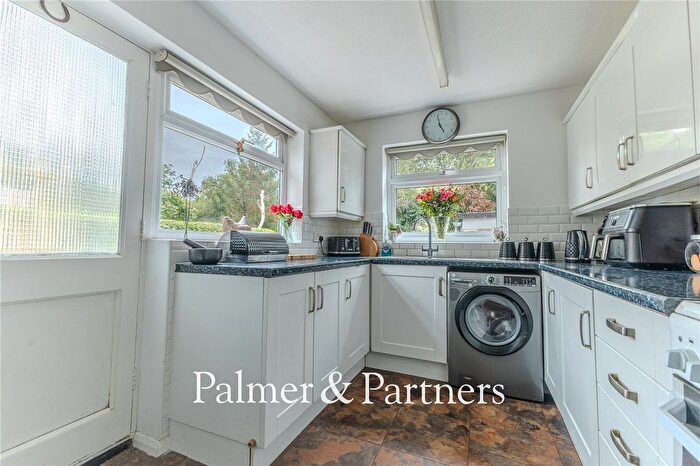 2 Bedroom Bungalow For Sale In Lockington Crescent, Stowmarket, Suffolk, IP14