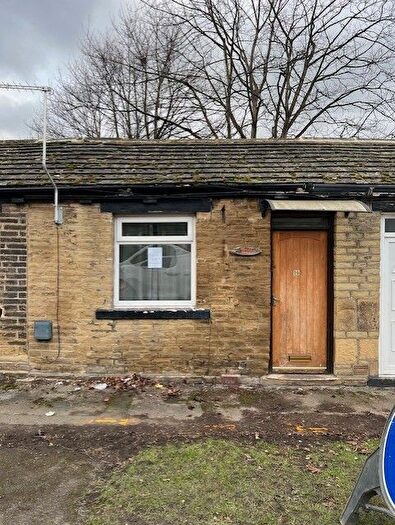 1 Bedroom Bungalow To Rent In Smiddles Lane, Bradford, West Yorkshire, BD5