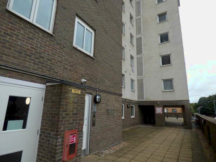 1 Bedroom Apartment To Rent In Hatton Place, Luton, LU2