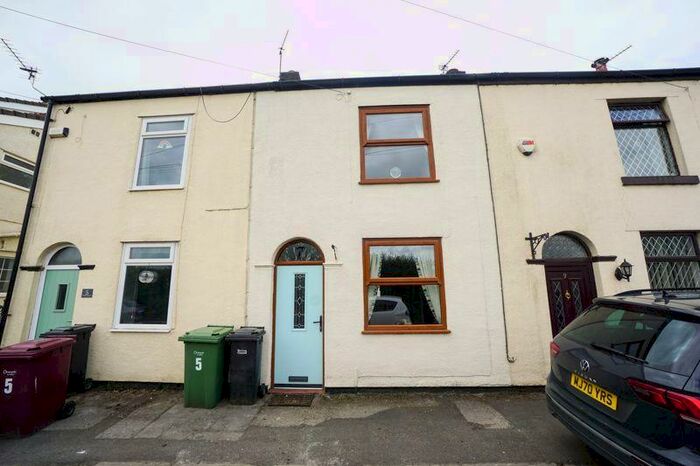 2 Bedroom Terraced House To Rent In Chulsey Gate Lane, Chew Moor, BL6
