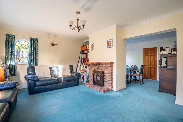 4 Bedroom Detached House For Sale In Murton Lane, Murton, York, YO19