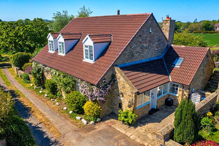 5 Bedroom Detached House For Sale In Barmoor Farm Cottage Barmoor, Morpeth, NE61