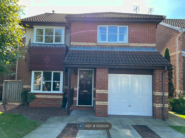 4 Bedroom Detached House To Rent In The Paddock, Stokesley, Middlesbrough, TS9