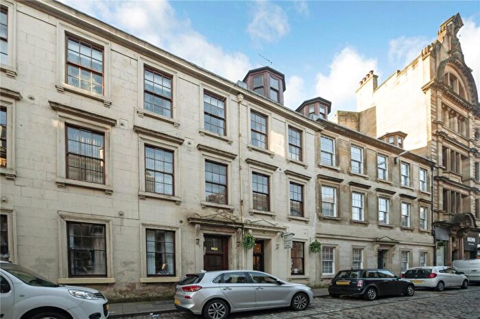 1 Bedroom Flat To Rent In Forbes Place, Paisley, PA1