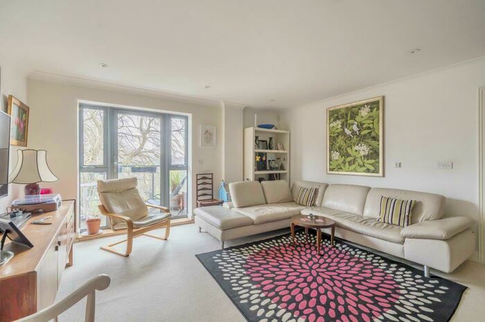 2 Bedroom Apartment To Rent In Jericho, Central Oxford, OX2