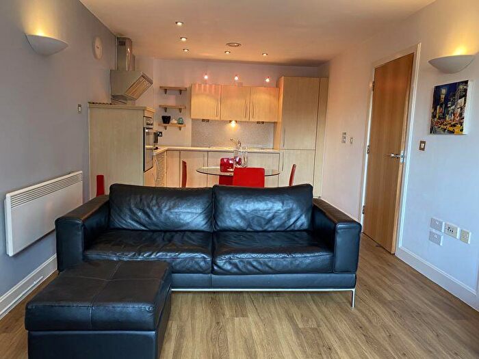 2 Bedroom Apartment To Rent In Browning Street, Birmingham, B16