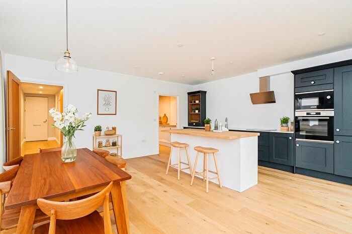 5 Bedroom Terraced House For Sale In Ardingly Road, Lindfield, Haywards Heath, RH16
