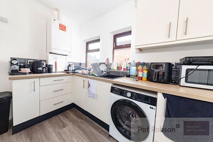 5 Bedroom Terraced House To Rent In Bayswater Road, Newcastle Upon Tyne, Tyne And Wear, NE2