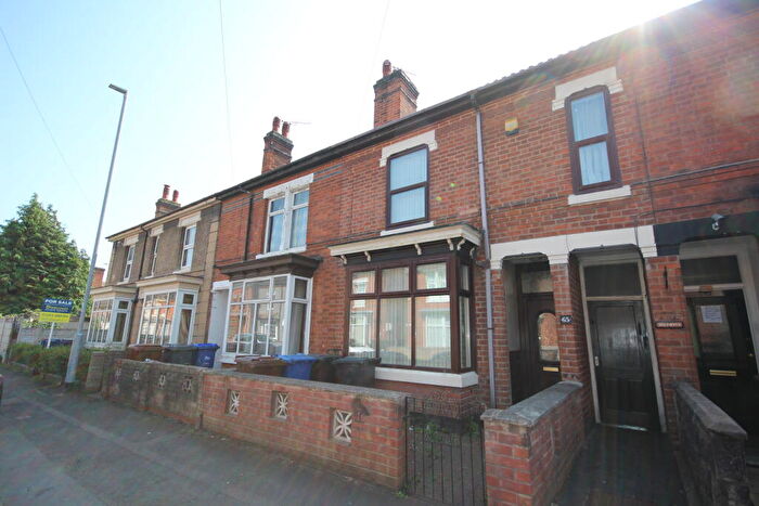 3 Bedroom Terraced House To Rent In Eton Road, Staffordshire, Burton Upon Trent, DE14
