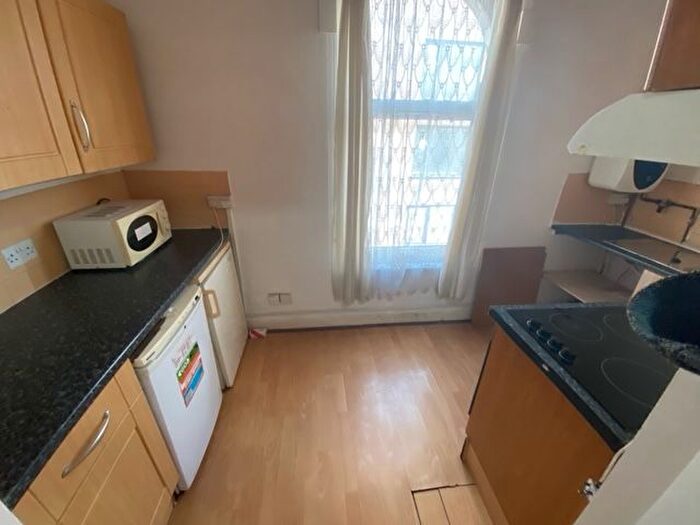 1 Bedroom Flat To Rent In Collingdon Street, Luton, LU1